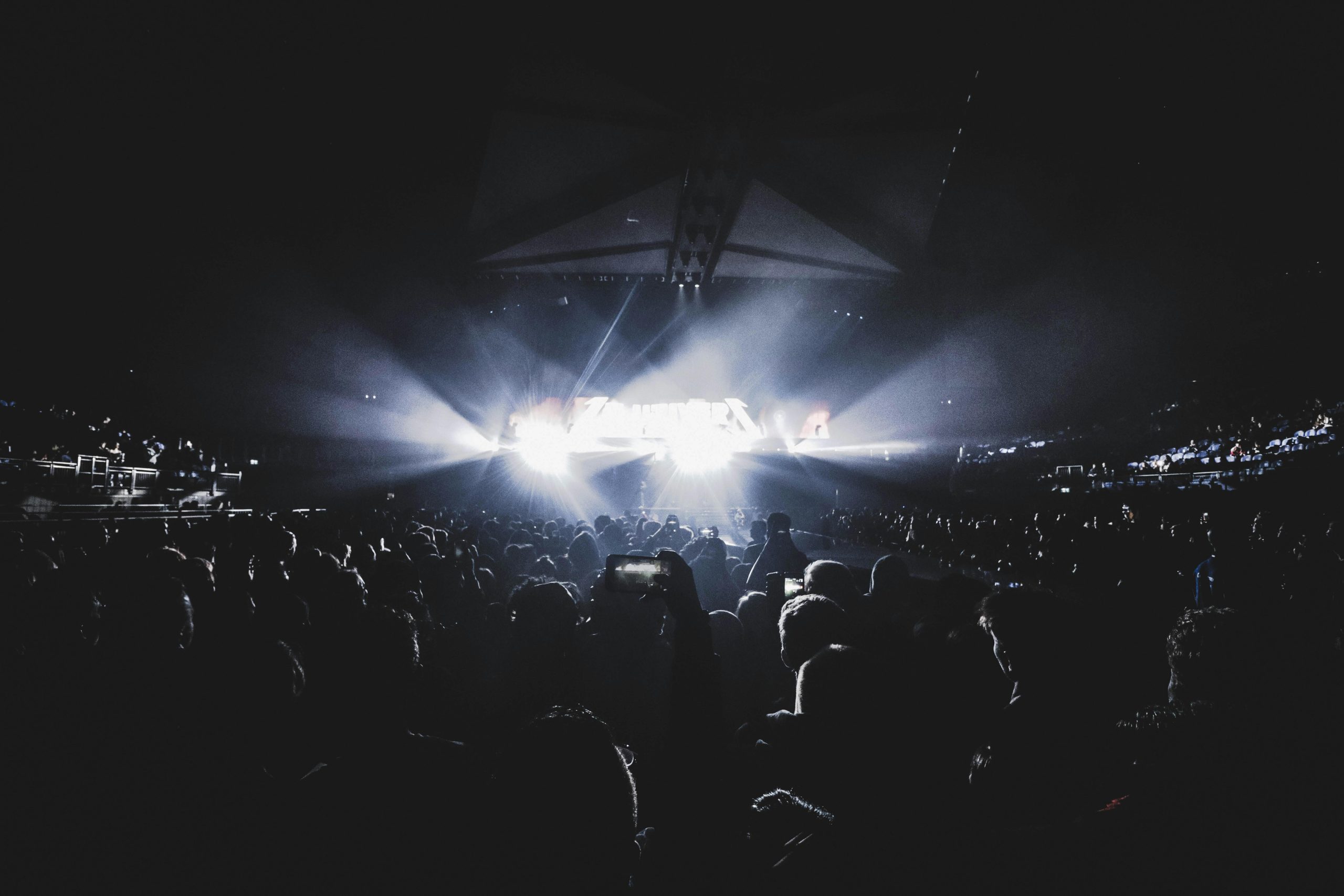 Travis Scott Tour 2025,Travis Scott, Experience Travis Scott Tour 2025 in Abu Dhabi with Premium Hospitality